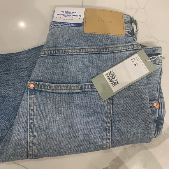 Bermuda Style Jean Shorts - Picture 3 of 4